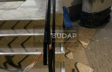 kamennyj-kover-budap-siyanie-zolota-i-uyut-bezhevogo Каменный ковер Budap: сияние золота и уют бежевого / Камяний килим Budap